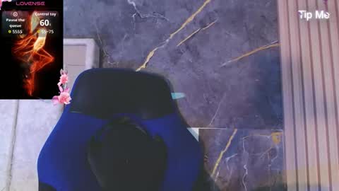 hazumi_tsu online show from February 2026 11:03:01 PM