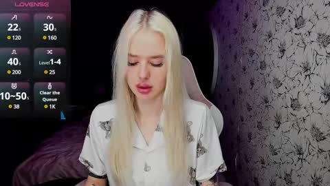 Snapshot of healing__girl chatting on February 2025 05:40:02 AM Valeria online show from February 2025 05:40:02 AM