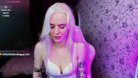 Snapshot of healing__girl chatting on February 2025 04:23:02 PM Valeria online show from February 2025 04:23:02 PM