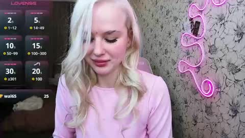 Snapshot of healing__girl chatting on March 2025 03:41:01 PM Valeria online show from March 2025 03:41:01 PM