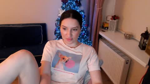 Heaven girl online show from January 2025 09:17:02 PM