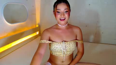 HEAVEN online show from February 2025 03:31:02 PM