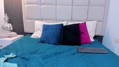 Keira Hecate online show from January 2025 07:13:02 PM