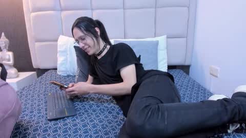 Keira Hecate online show from February 2025 07:14:02 PM