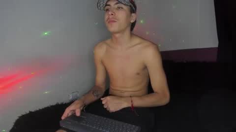 Snapshot of heellboy_ chatting on July 2026 12:37:02 AM heellboy_ online show from July 2026 12:37:02 AM