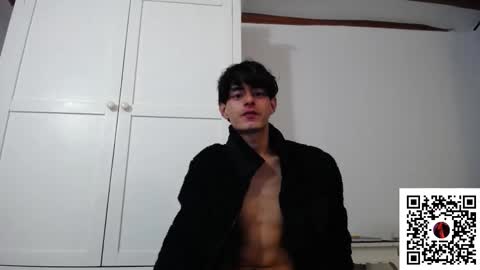 hefestion_ online show from October 2025 08:31:01 PM