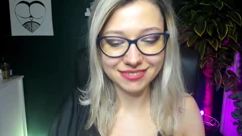 Heidi online show from December 2024 01:38:02 PM