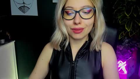 Heidi online show from February 2025 10:47:02 AM