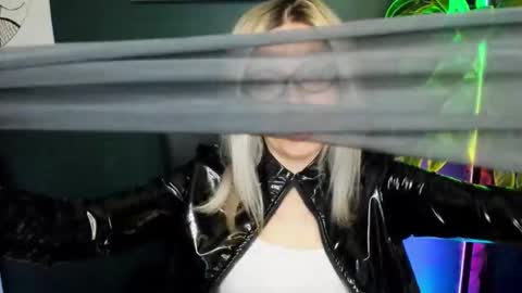 Heidi online show from September 2025 04:14:01 AM