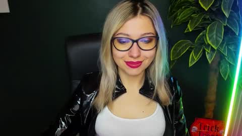 Heidi online show from November 2025 05:30:02 AM