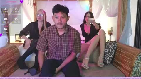 Heidi brunette Foxy red head and Carrie blondie online show from June 2026 03:33:02 AM