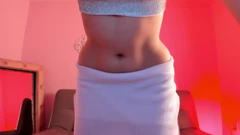 Heidi Palmer online show from June 2026 11:09:02 PM