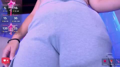 Heidy online show from September 2025 04:23:01 AM