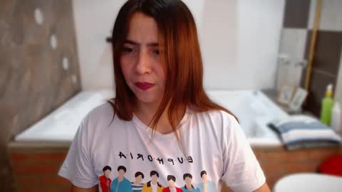 Heidy online show from October 2025 12:12:02 PM