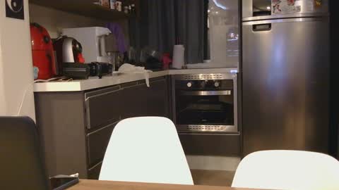 Snapshot of heitorbaumann2 chatting on October 2025 10:51:01 PM Heitor Baumann online show from October 2025 10:51:01 PM