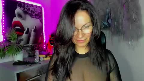 Helen online show from April 2026 05:55:02 AM