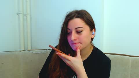 helen_adams_ online show from December 2024 08:34:02 AM