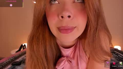 Snapshot of helena_cole chatting on September 2025 10:21:02 PM helena online show from September 2025 10:21:02 PM