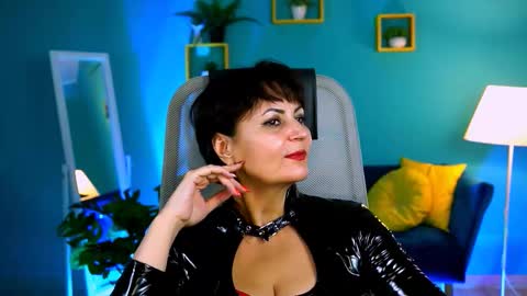 helenbeler online show from November 2025 08:36:02 AM