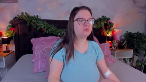 helendanvers online show from January 2026 02:28:01 AM