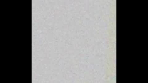 Snapshot of helenebird chatting on January 2025 08:32:02 PM online show from January 2025 08:32:02 PM