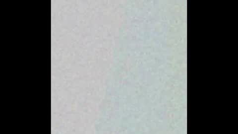 Snapshot of helenebird chatting on January 2025 08:42:01 PM online show from January 2025 08:42:01 PM