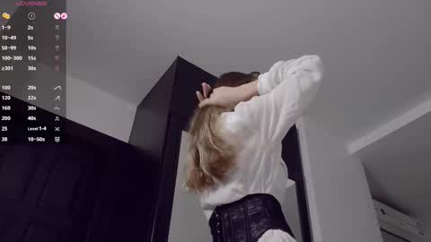 helenharmony online show from January 2026 01:54:02 AM