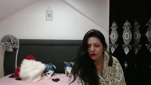 Snapshot of helenhh chatting on February 2025 10:27:02 AM helenhh online show from February 2025 10:27:02 AM