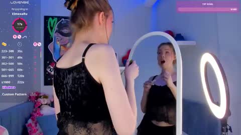 Tessa online show from March 2026 12:41:02 AM