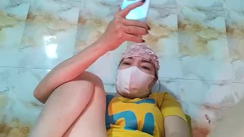 helenna_00 online show from January 2026 12:37:01 AM