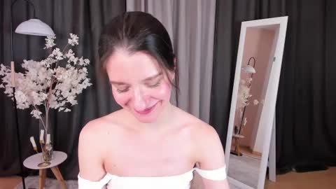 Helen online show from March 2025 05:44:01 AM