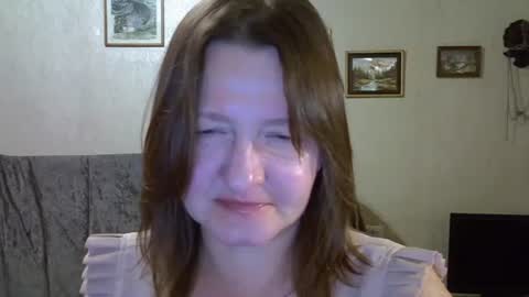 Snapshot of helgacharming chatting on May 2026 02:40:02 AM helgacharming online show from May 2026 02:40:02 AM