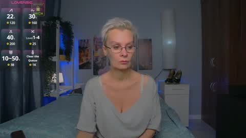 Helga online show from December 2024 04:05:01 PM