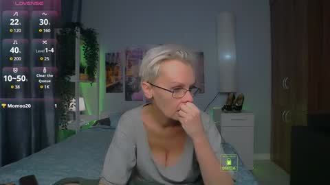 Helga online show from December 2024 07:12:02 PM