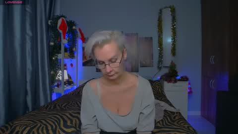Helga online show from January 2025 12:42:01 AM