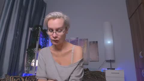 Helga online show from January 2025 06:41:02 AM