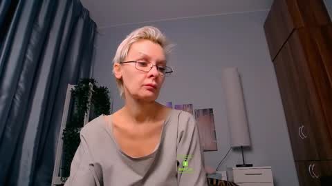 Helga online show from February 2025 04:11:02 AM