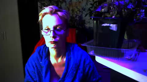 Helga online show from July 2026 07:53:02 PM