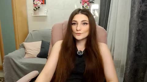 helgamun online show from September 2025 11:45:02 AM