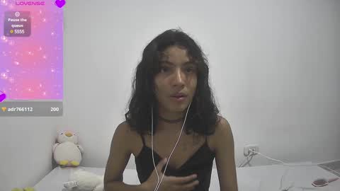 Helia Transfem and Amy online show from January 2025 05:22:02 AM