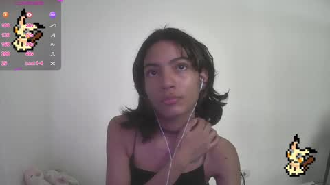 Helia Transfem and Amy online show from January 2025 05:31:02 PM