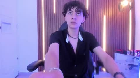 Snapshot of helios_obscuro chatting on September 2025 12:19:01 PM helios_obscuro online show from September 2025 12:19:01 PM