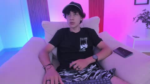 Snapshot of helios_obscuro chatting on October 2025 04:42:01 AM helios_obscuro online show from October 2025 04:42:01 AM