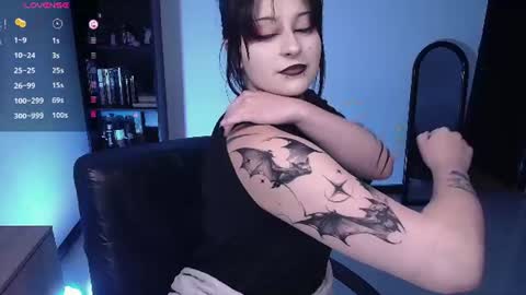 Snapshot of hell_dancer_ chatting on July 2026 01:56:02 AM Lexa online show from July 2026 01:56:02 AM