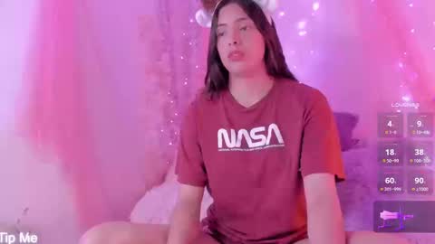 Snapshot of hell_girl_666 chatting on September 2025 02:05:02 PM Nina online show from September 2025 02:05:02 PM