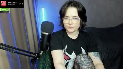 Red online show from December 2025 06:46:02 PM