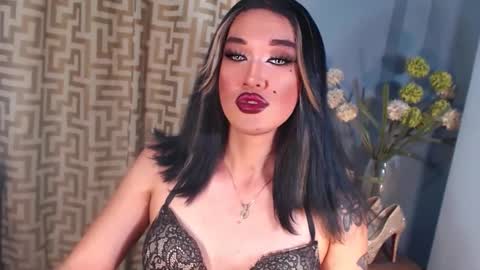 hellatarahathor online show from March 2026 10:00:01 AM