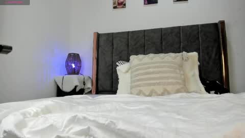 helldy_666 online show from June 2026 06:37:02 AM