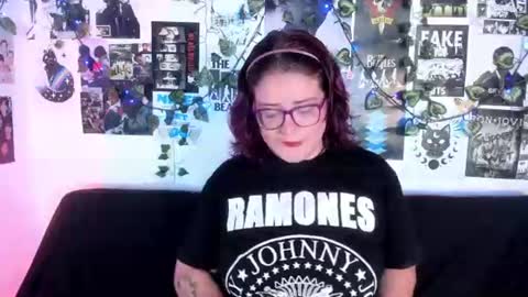 hellen online show from July 2026 07:34:01 AM