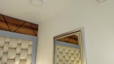 hellen_amazing online show from September 2025 04:56:01 AM